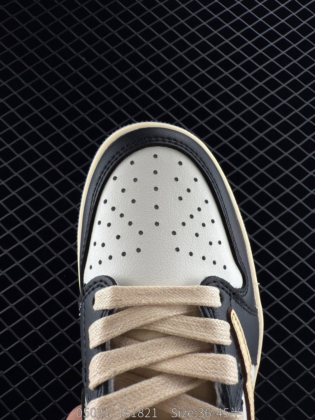 Nike Air Jordan 1 x Travis Scott AJ1